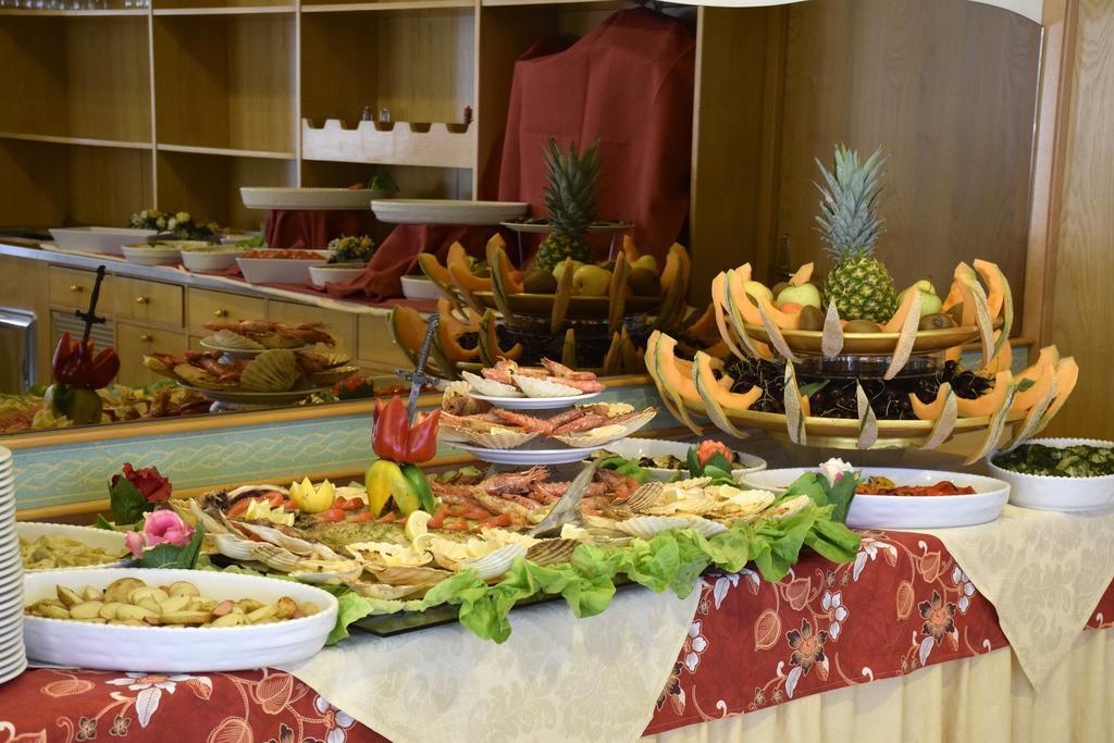 Hotel Antonella & Mael 가테오 아 마레 외부 사진